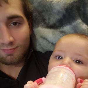 Meet your Posher, Adam